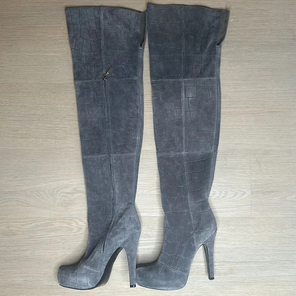 Report Signature Fairfax Over the Knee Boots Gray Suede Size 8